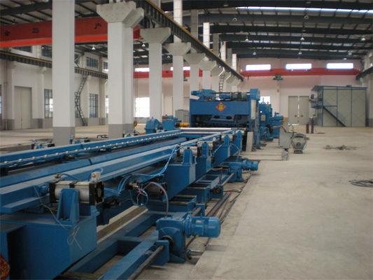 Heavy Gauge Flying Cut To Length Line พร้อมแทร็กเคลื่อนเฉือน