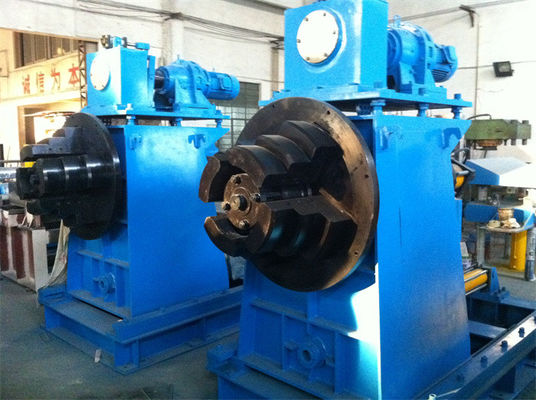 เครื่องตัดเหล็กเส้นหนาแบบ Heavy Gauge พร้อม Auto Stacker