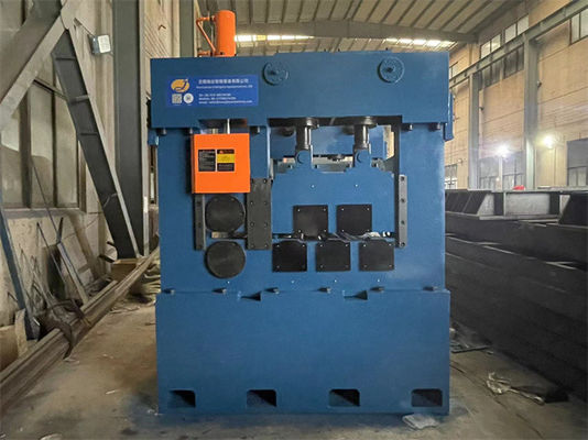 เครื่องตัดสอยเหล็กขนาดใหญ่ HR สําหรับ 16 X 2000 Q195 Q235 08 เหล็ก