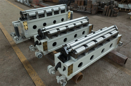 ผิวผ่านการม้วนความเครียดการปรับระดับ Mill Line 4Hi 0.2-1.5 X 1300