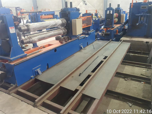 Double Slitter Heads Coil to Coil Steel Slitting Recoiling Line สำหรับแผ่นเหล็กคาร์บอน CR